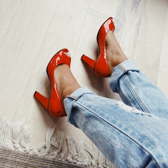 Authentic Red Orange Jimmy Choo Heels size 39. - Picture 3 of 9